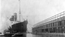 Tours, May 01, 2025, 05/01/2025, Exploring Floating Palaces and Secrets Beneath the Waves
