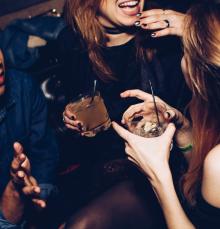 Partys, August 28, 2025, 08/28/2025, Thursday Night Vibes with Live DJ