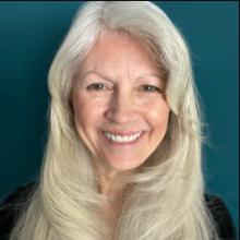 Workshops, December 02, 2025, 12/02/2025, Finding Hope Through Nonviolence (Online!)&nbsp;