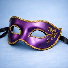 Plays, April 29, 2026, 04/29/2026, Drama Set in the 80s